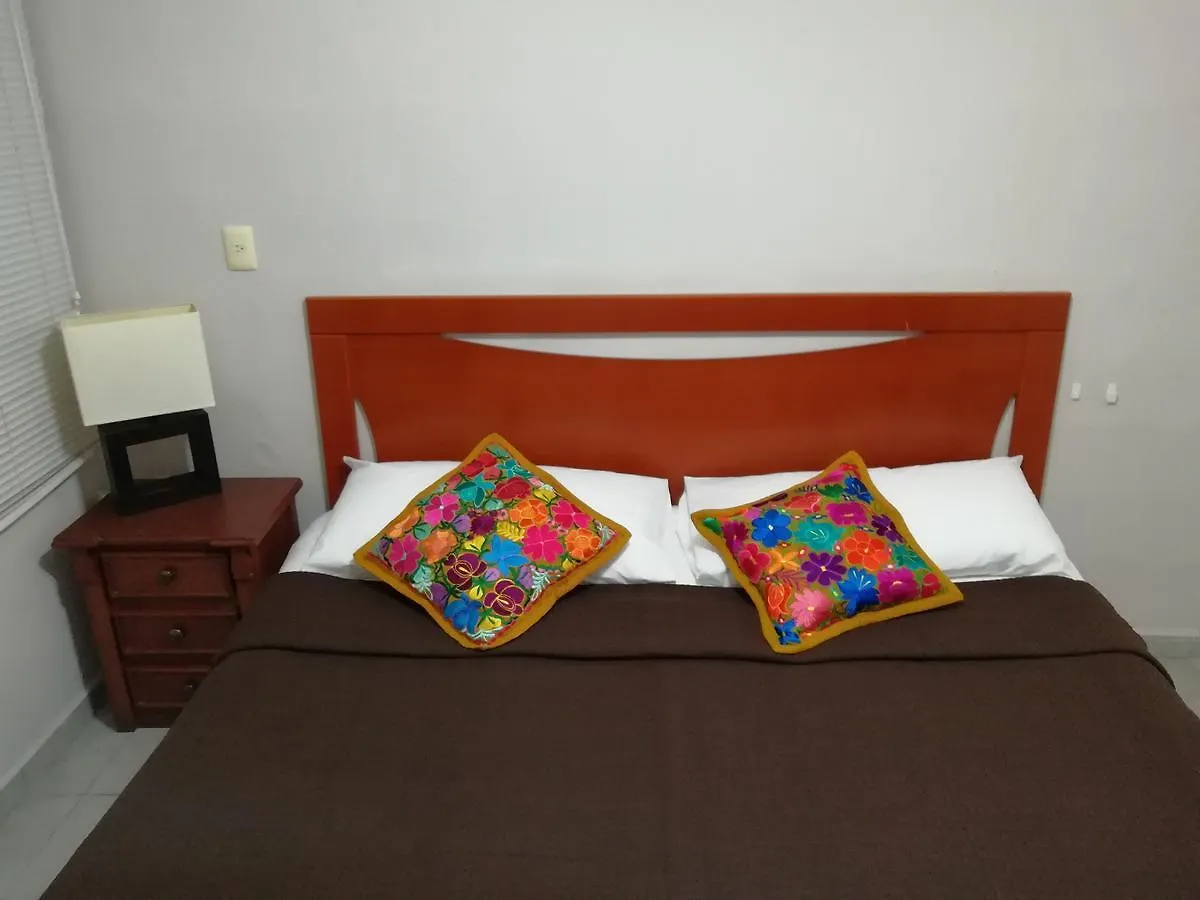 Posada Michoacan Playa del Carmen Värdshus